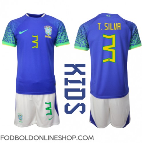 Brasilien Thiago Silva #3 Udebane Trøje Børn VM 2022 Kortærmet (+ Korte bukser)